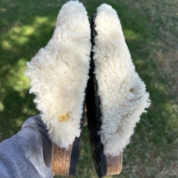 Birkenstock Boston Big Buckle Shearling - Teddy‎ Eggshell 39 EU, 8 US Women’s - Picture 10 of 12